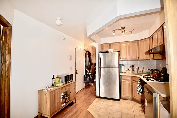Rented by Corcoran | media 1