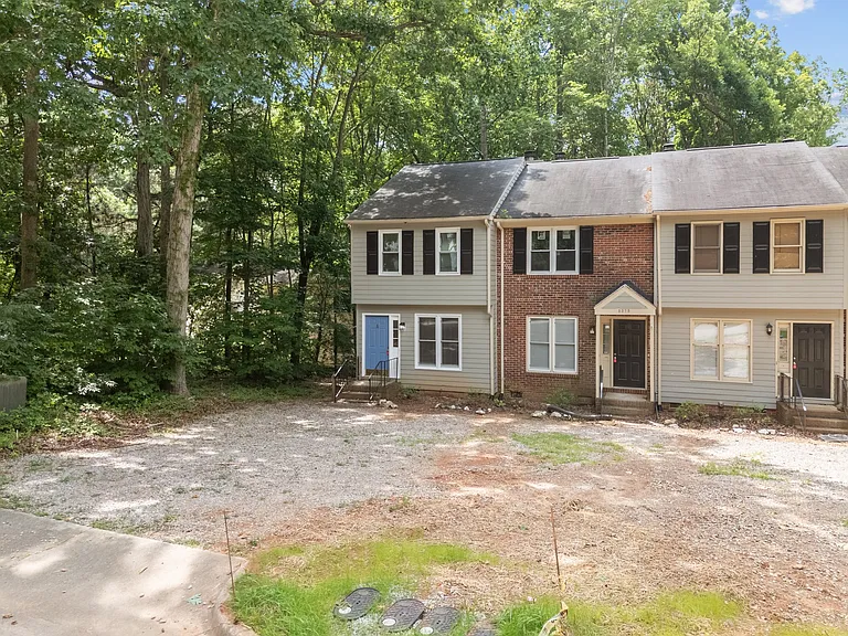 5375 Wayne St #A — Photo 3