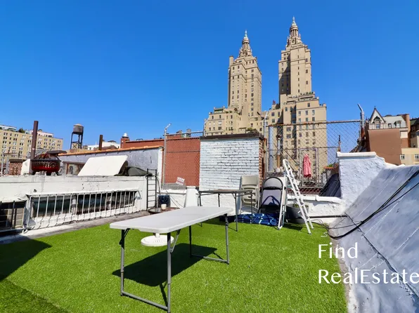 39 West 74th Street image 1 of 18