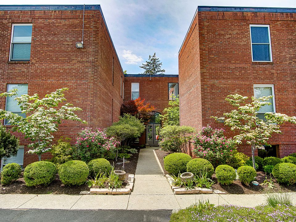 1st image of 3817 Petoskey Ave APT 20