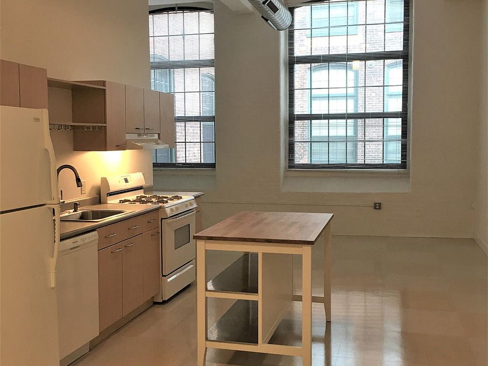 1st image of 166 Valley St APT 7106