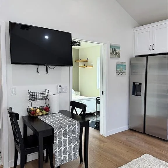 2404 W Mills Dr — Photo 7