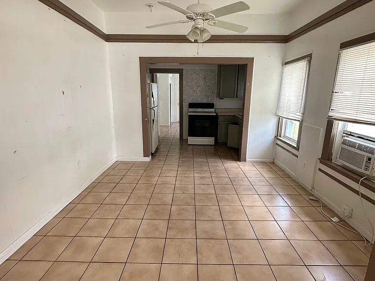 941 Lakeview Rd — Photo 19