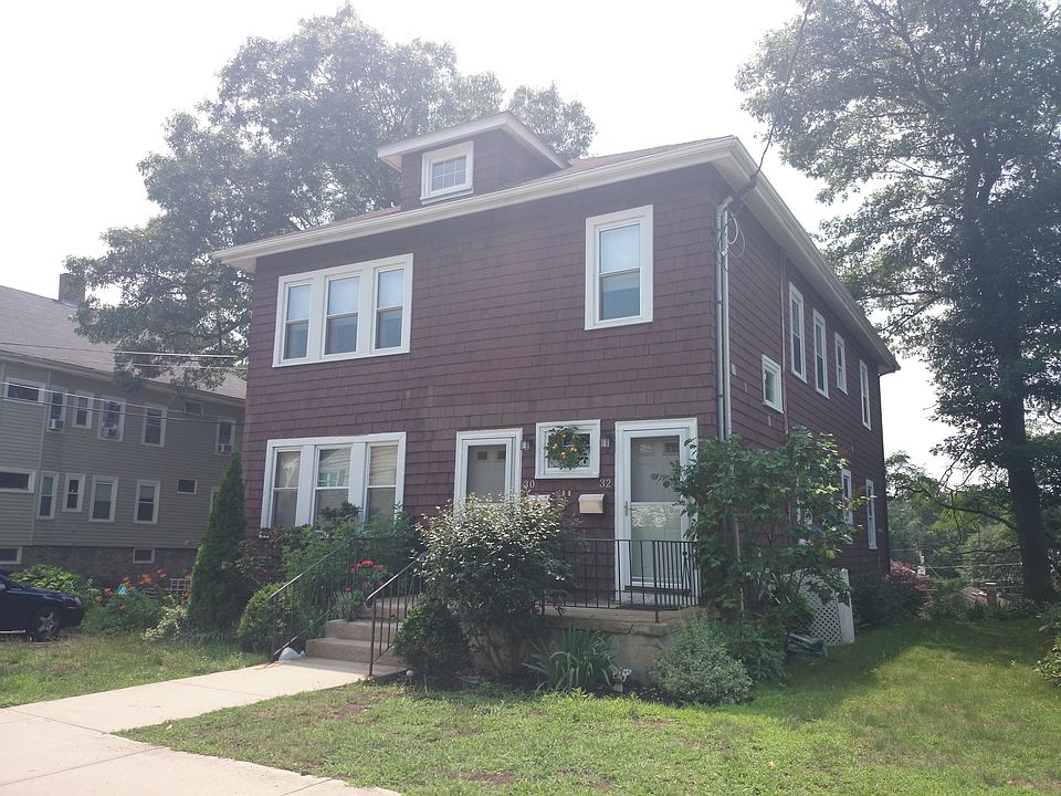 2nd image of 32 Weymouth Ave