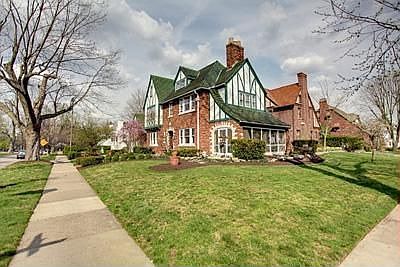2nd image of 203 Greenmount Blvd