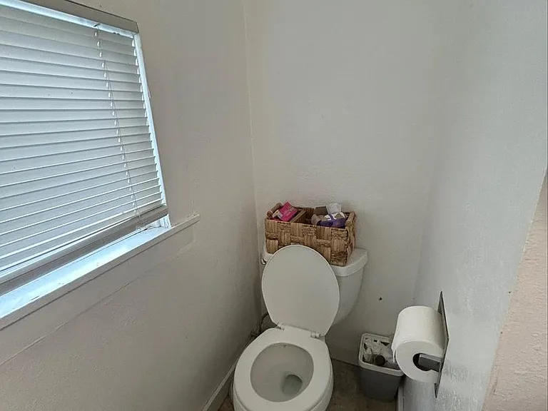 1312 Franklin St — Photo 28