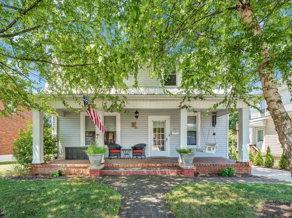 507 S College Ave, Salem, VA 24153
