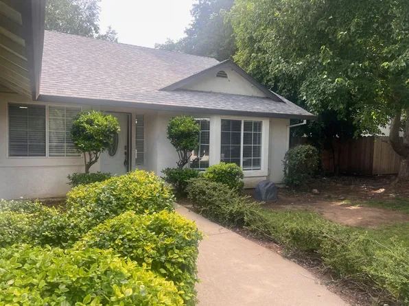 3257 Seedling Dr, Redding, CA 96001