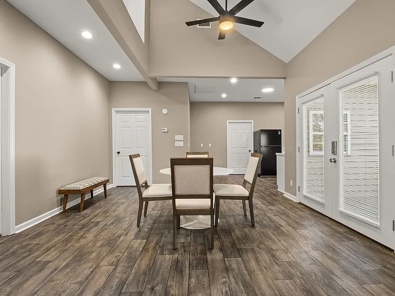 705 Belview Rd — Photo 9