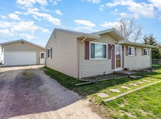 7979 W Caro Rd, Reese, MI 48757