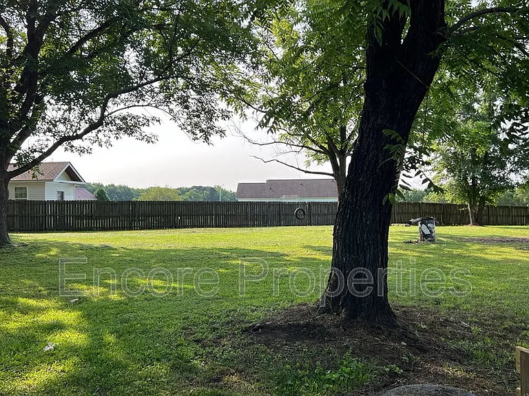 11977 Old Stage Rd — Photo 18