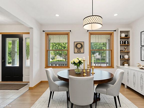 2nd image of 7309 Vanista Ct
