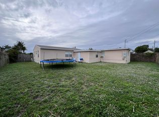 2112 Beech Rd, West Palm Beach, FL 33409