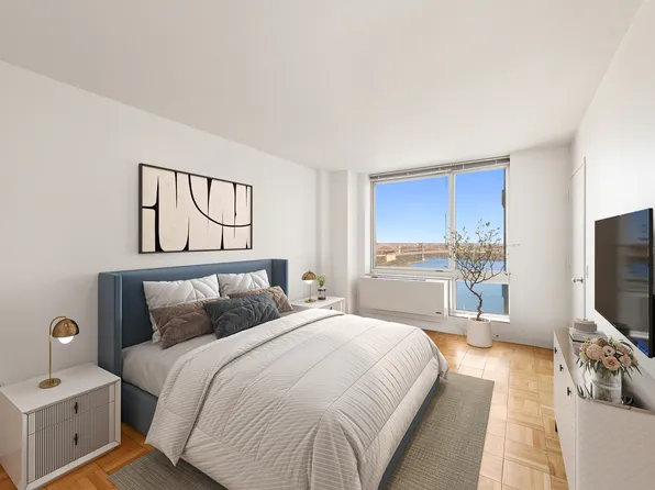 215 East 96th Street image 5 of 13