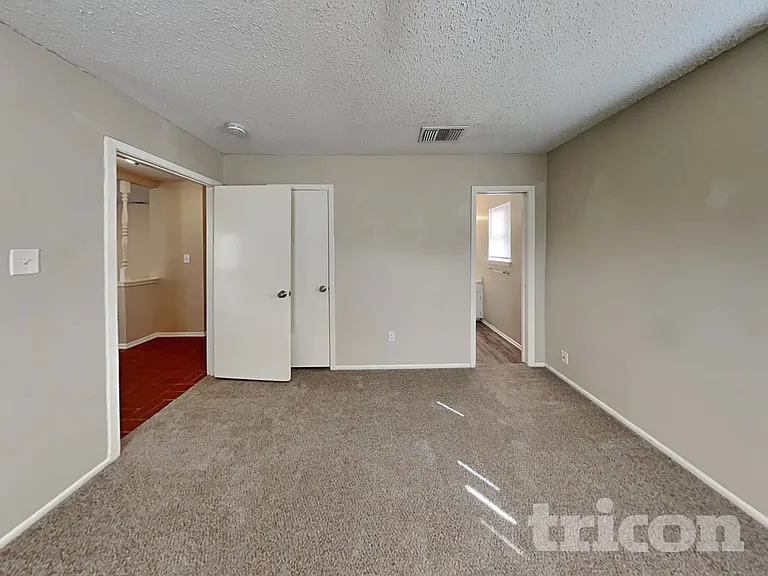 13622 Oak Breeze — Photo 9