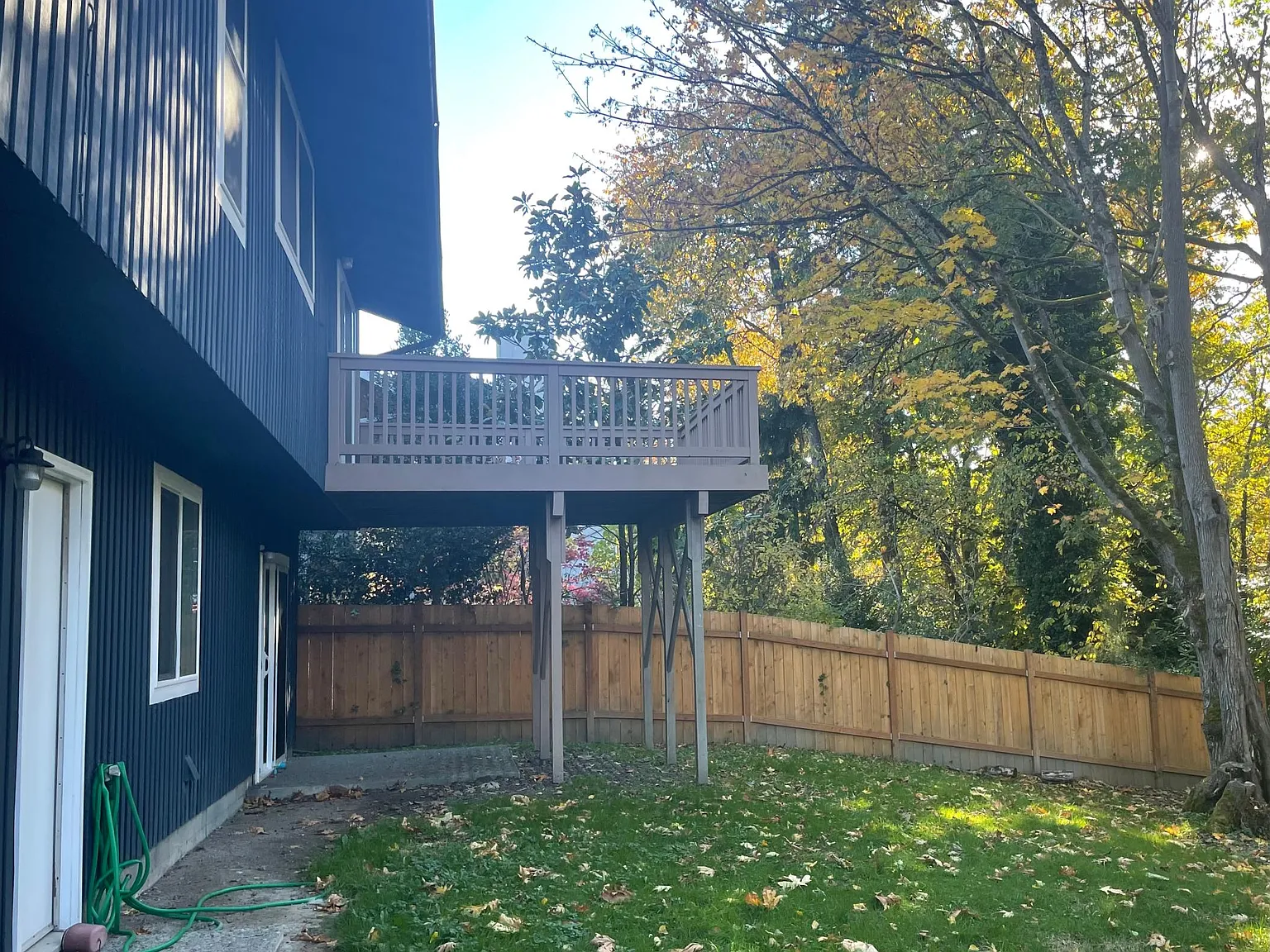 4 bed, 2.5 bath, 1850 sqft, $4,700 — Photo 2