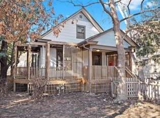 4126 Holly St, Kansas City, MO 64111