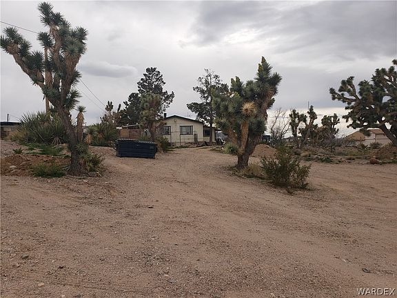 3rd image of 8368 W Cordelia