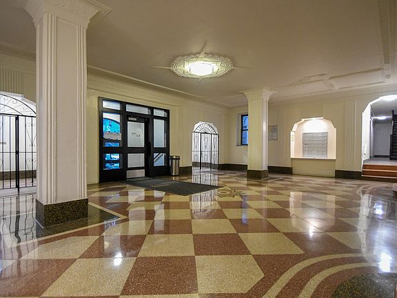 3rd image of 2175 Cedar Ave #Dtc-09a