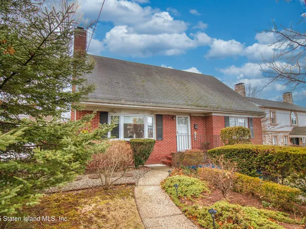 40 Hillside Ter, Staten Island, NY 10308