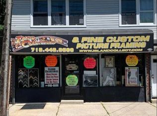 349 N Burgher Ave, Staten Island, NY 10310