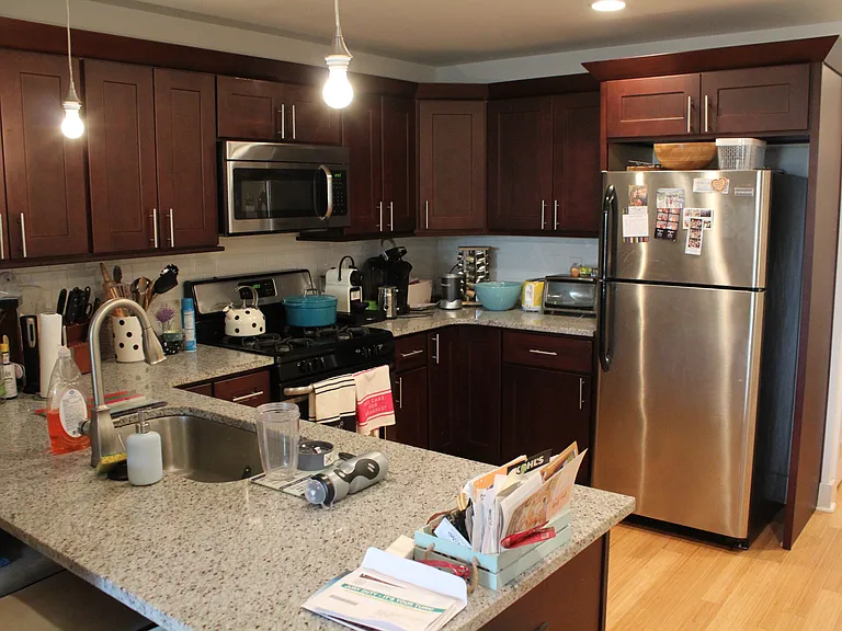 634 N 12th St #22 — Photo 6