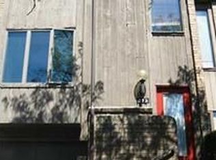 272 Elm Ct, Pittsburgh, PA