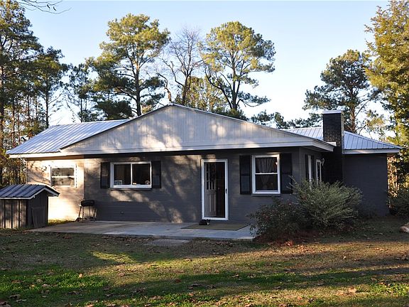 2nd image of 100 Lee Road 401