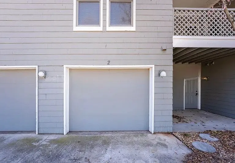 930 E Primrose St #4 — Photo 21