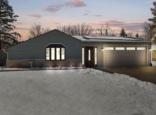 113 Vernon Dr, Bolingbrook, IL 60440