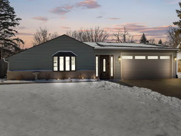 113 Vernon Dr, Bolingbrook, IL 60440