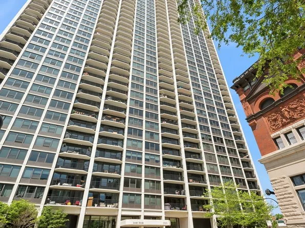 1560 N Sandburg Ter APT 1605J, Chicago, IL 60610