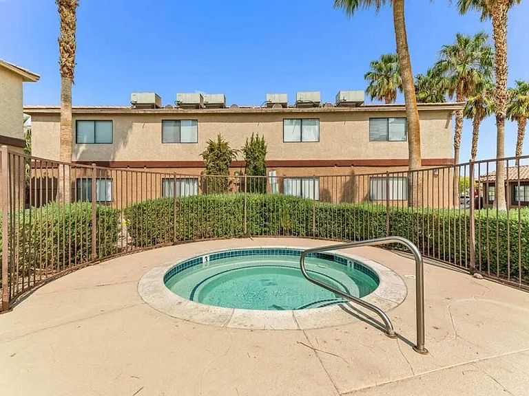 Arcadia Palms — Photo 30
