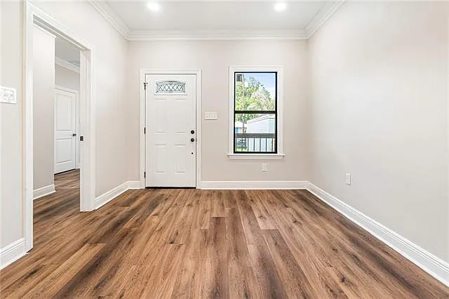 8332 Apple St — Photo 9