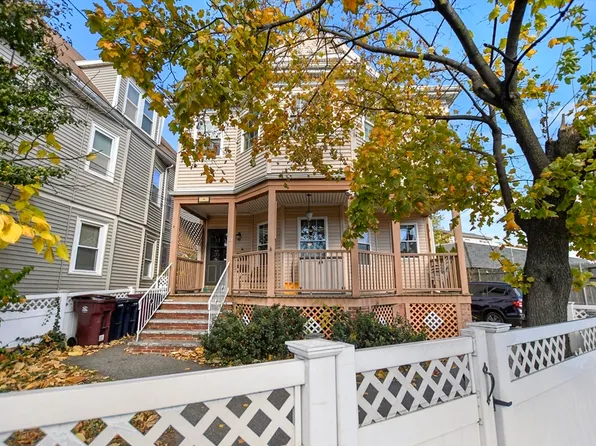 30-32 Gladstone St, Everett, MA 02149