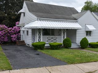 38 Seminary Pl, Forty Fort, PA 18704