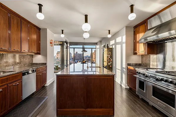 Sold by Compass | media 50