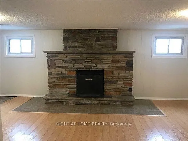 7673 Darcel Ave #BASEMENT — Photo 9