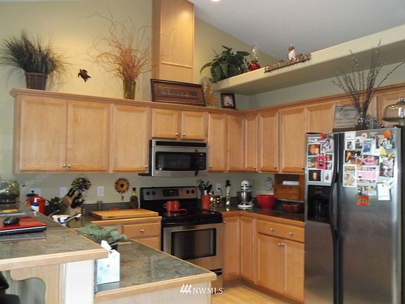 4th image of 213 Octopus Avenue