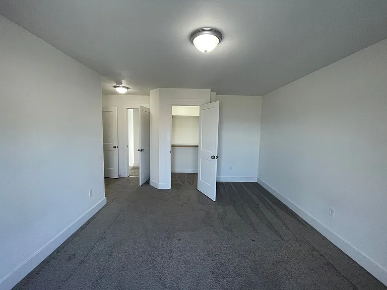 2805 W Marina Dr — Photo 28