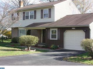 12 Glen Rd, Lansdale, PA 19446