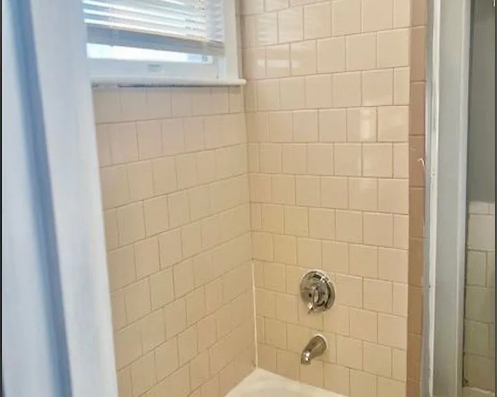 72 Pocasset Avenue — Photo 6