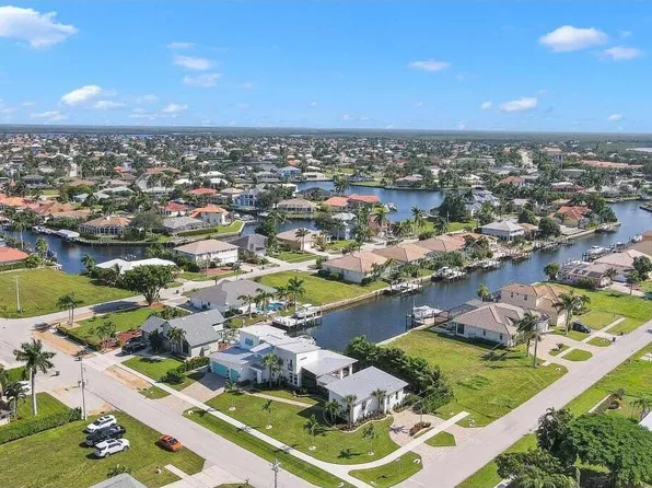 255 Columbus Way, Marco Island, FL 34145