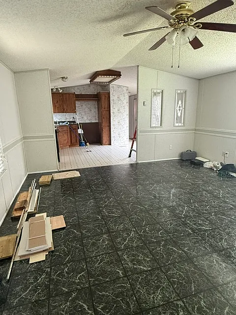 4906 Brian Boulevard - 1 — Photo 4