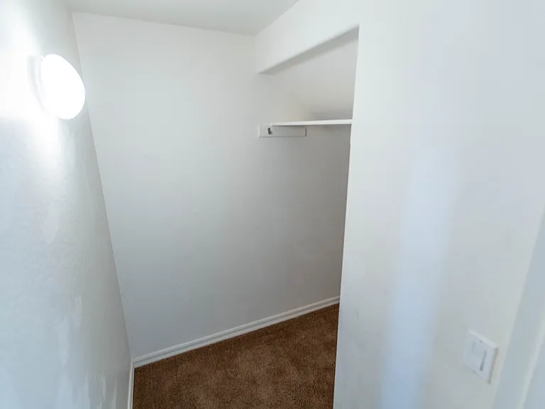18815 E Swan Dr — Photo 10