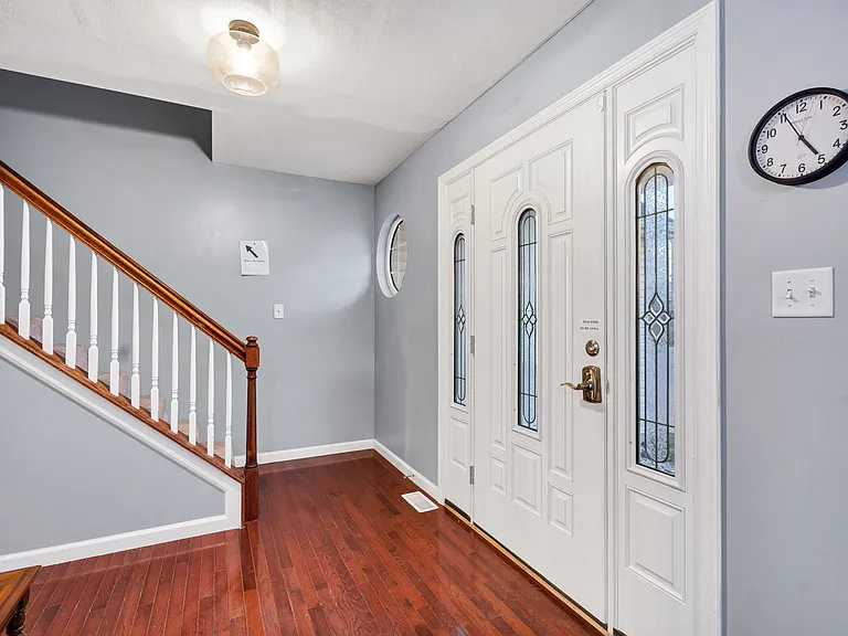 Shadow Pine Dr — Photo 4