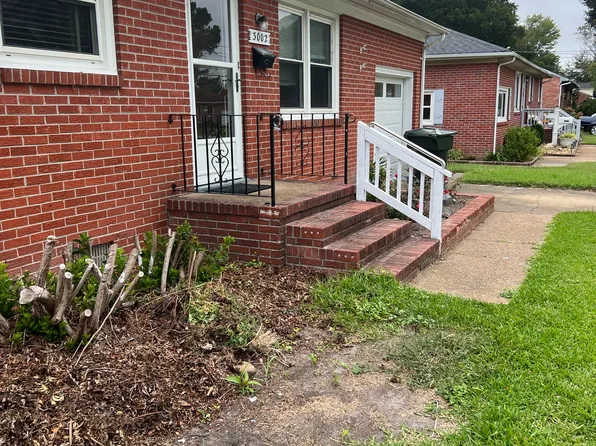 3002 Butternut Dr, Hampton, VA 23666