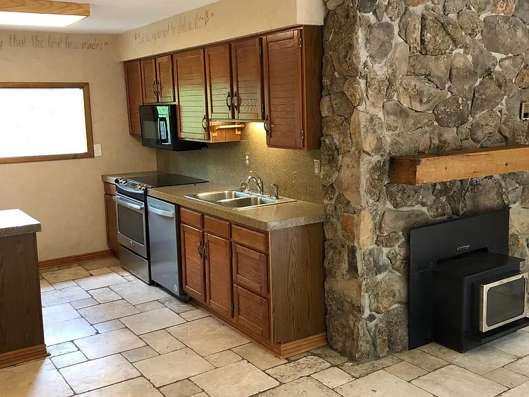 112 Debra Ann Rd — Photo 7