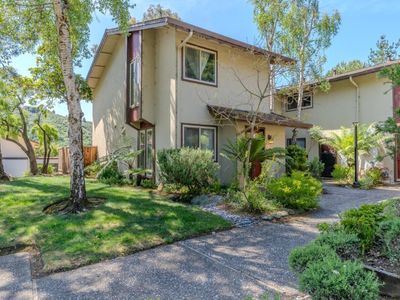 1041 Oddstad Blvd, Pacifica, CA, 94044