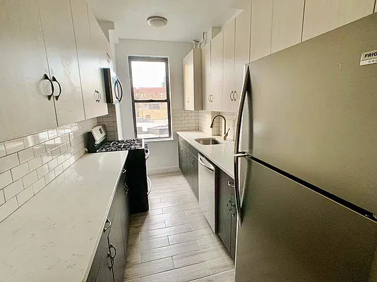 Rented by Highline Residential | media 7